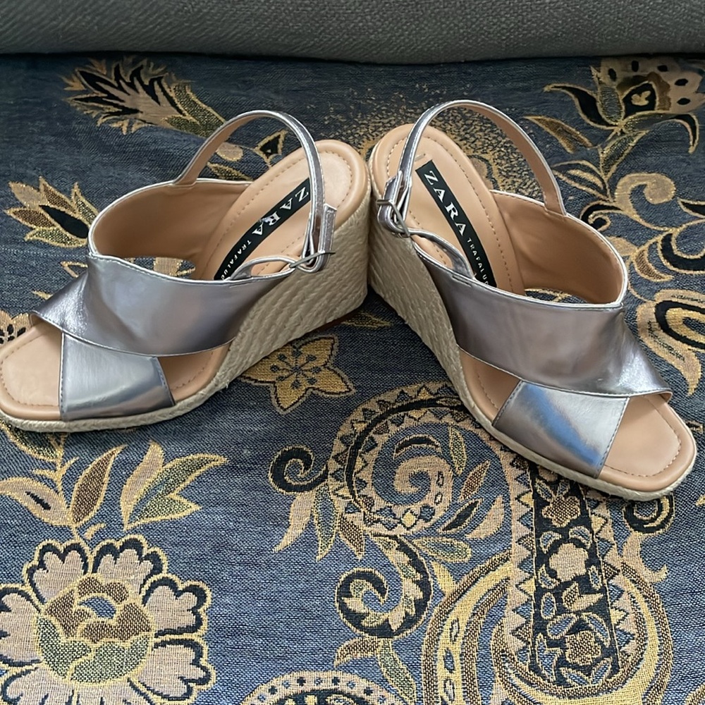 Slingback Wedge - image 2